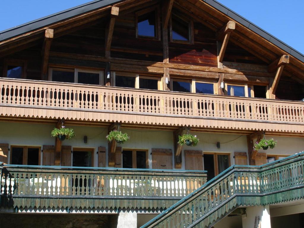La Ferme Du Chateau Abondance Eksteriør bilde