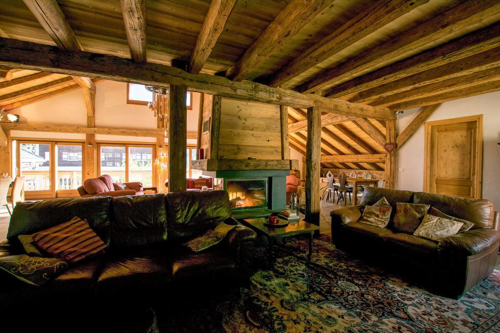 La Ferme Du Chateau Abondance Eksteriør bilde