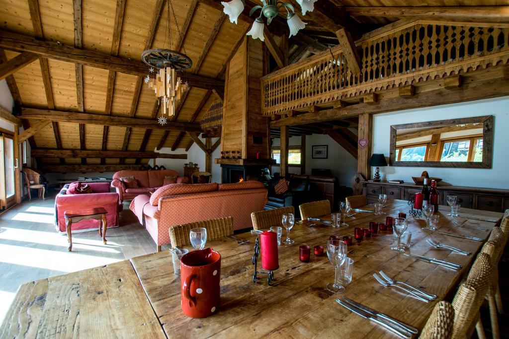 La Ferme Du Chateau Abondance Eksteriør bilde