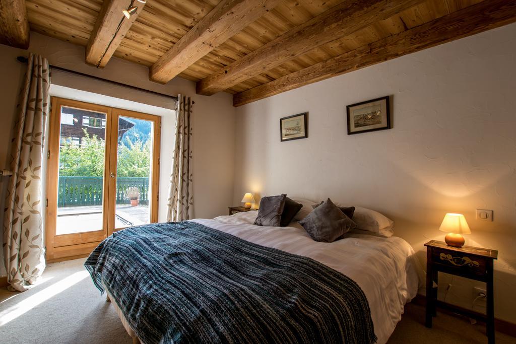 La Ferme Du Chateau Abondance Eksteriør bilde