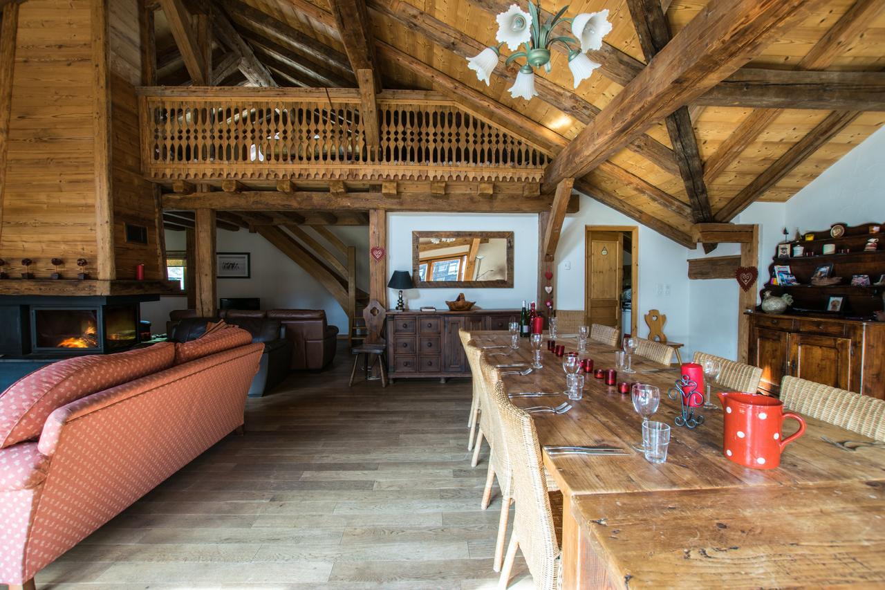 La Ferme Du Chateau Abondance Eksteriør bilde